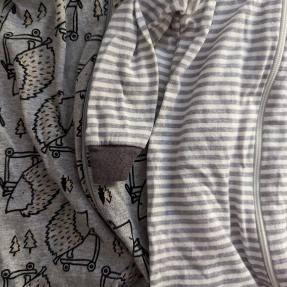 Gerber set of two footie sleepers - Picture 4 of 4